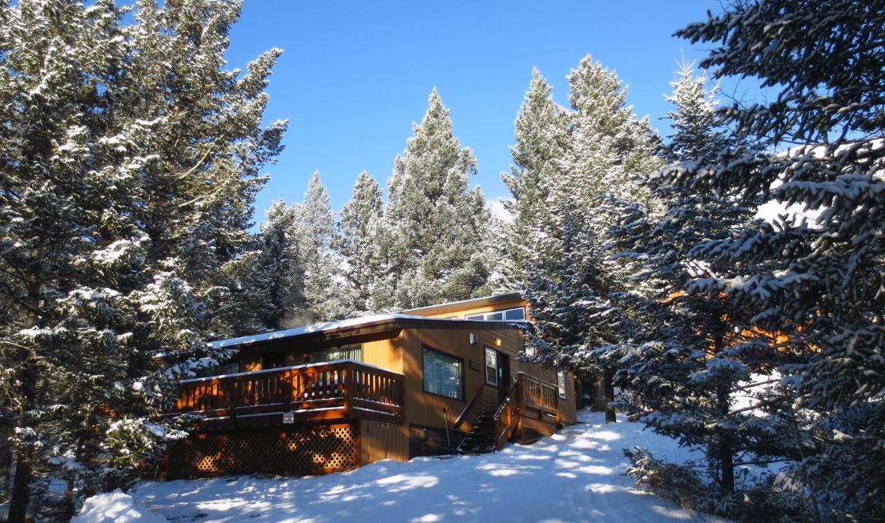 Canmore Alpine Hostel - Alpine Club Of Canada Bagian luar foto