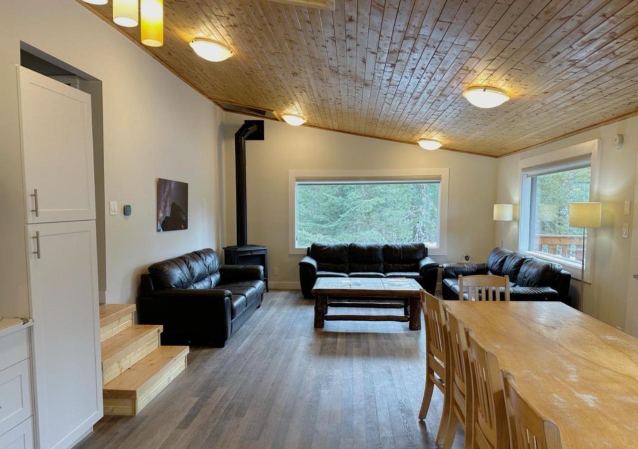 Canmore Alpine Hostel - Alpine Club Of Canada Bagian luar foto