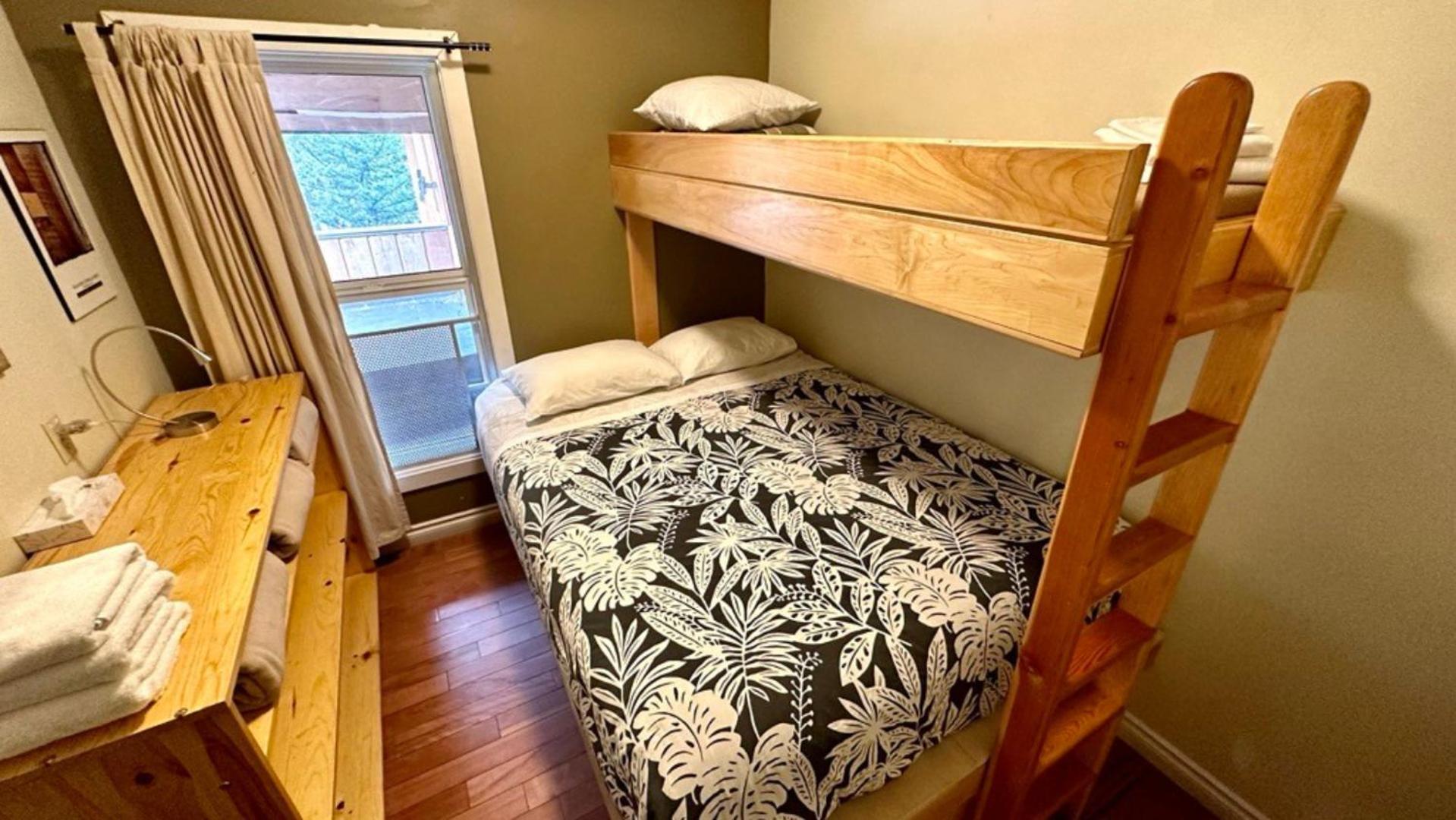 Canmore Alpine Hostel - Alpine Club Of Canada Bagian luar foto